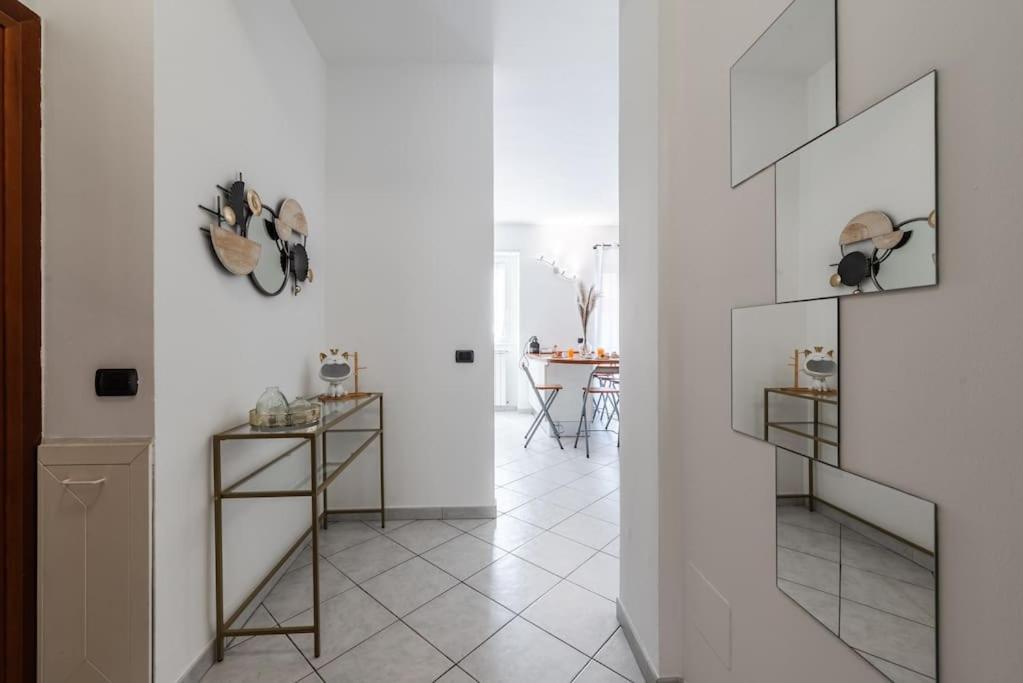 Ferienwohnung Nuovissima Dimora Con Terrazzino Mailand Exterior foto